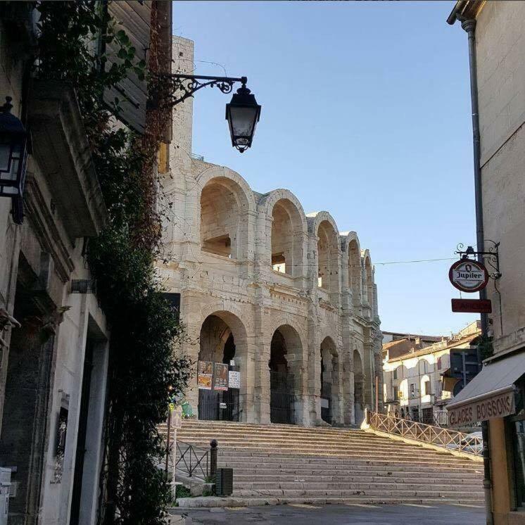 Chez Catherine Arles Esterno foto